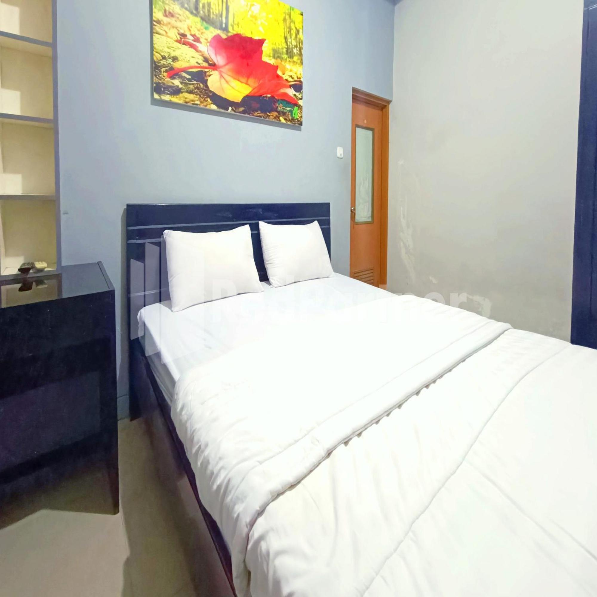 D'Waru Homestay Syariah Near Jl Slamet Riyadi Mitra Reddoorz Solo Eksteriør billede